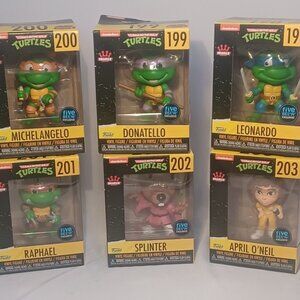 TEENAGE MUTANT NINJA TURTLES Funko Minis 2 1/2" Vinyl Figure Complete Set